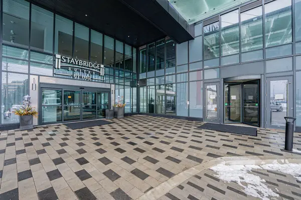 996 Martin Grove RD #319, Toronto W10, ON M9W 4V8