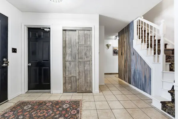 39 Sherwood CRES, Belleville, ON K8P 5G2