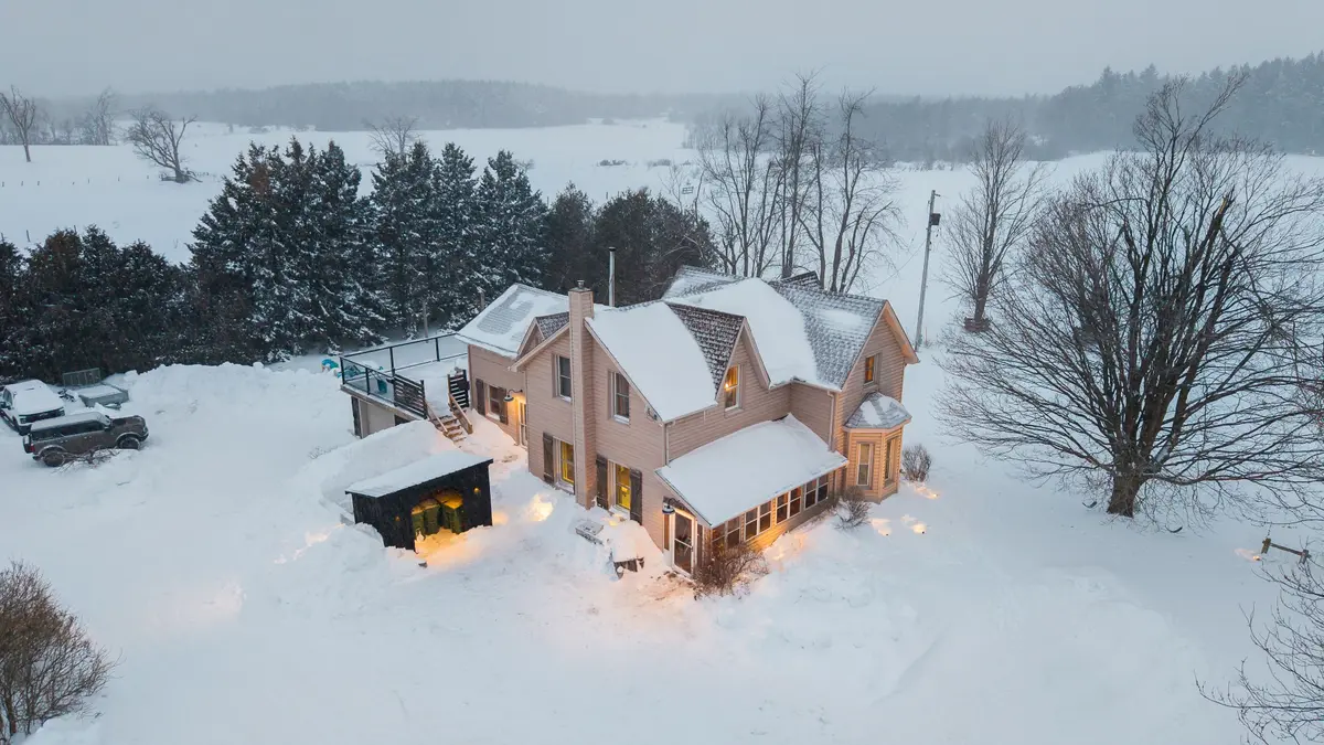 793952 124 Grey RD, Grey Highlands, ON N0C 1M0