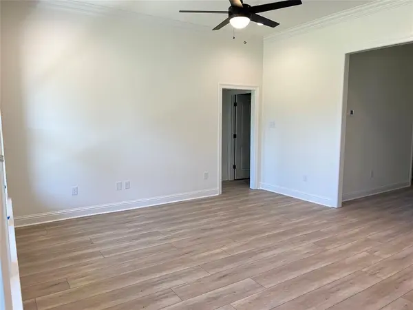 646 HILLTOP Circle, Shreveport, LA 71107