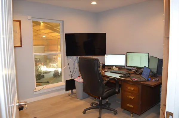 15821 E Highway 175, Mabank, TX 75143