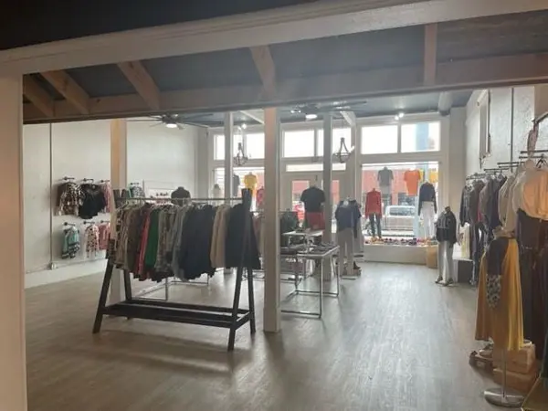 100 E Hubbard Street, Lindale, TX 75771