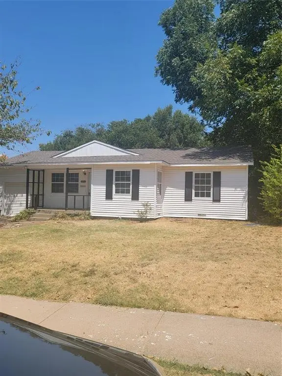 2223 Anderson Street, Irving, TX 75062
