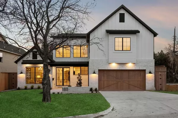 Dallas, TX 75214,1811 Bermuda Street