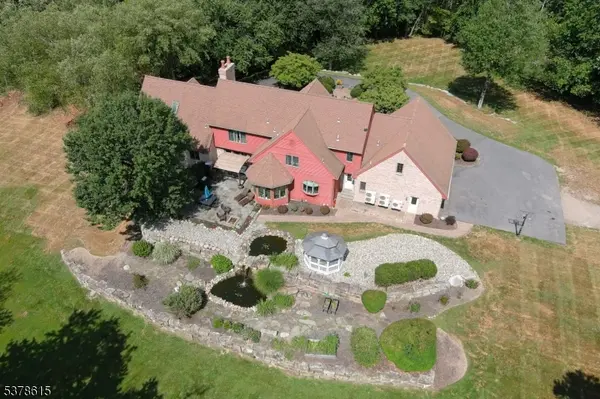 7 Gap View Dr, Blairstown Twp., NJ 07825