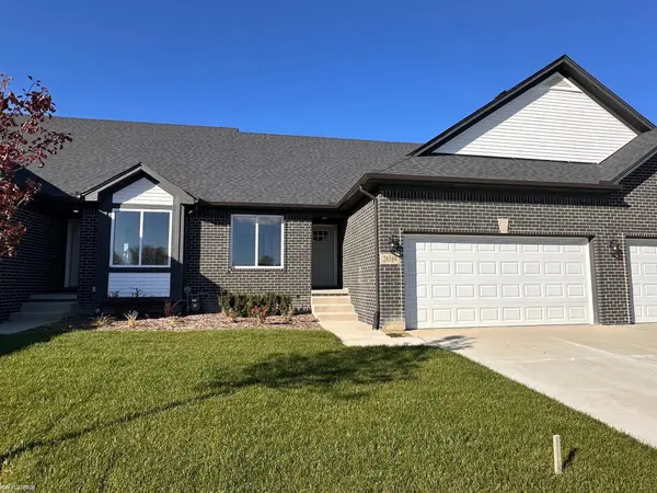 26169 Juliagrove LN,  Chesterfield Twp,  MI 48051