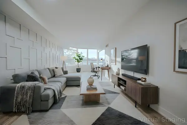 268 Ridley BLVD #310, Toronto C04, ON M5M 4N3