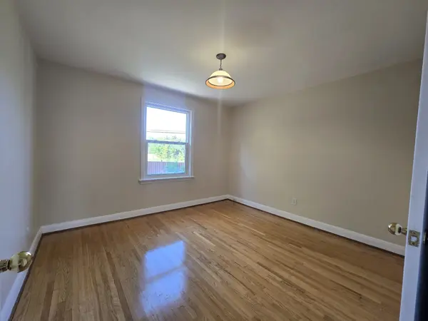 15 Princemere CRES, Toronto E04, ON M1R 3W8