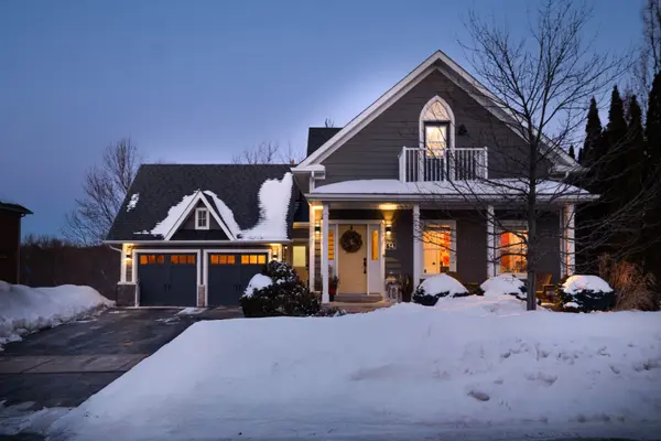 54 North Riverdale DR,  Caledon,  ON L7C 3K3