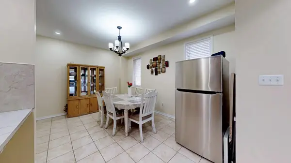 67 Bonnie Braes DR, Brampton, ON L6Y 0Y6