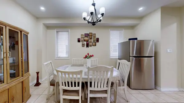 67 Bonnie Braes DR, Brampton, ON L6Y 0Y6