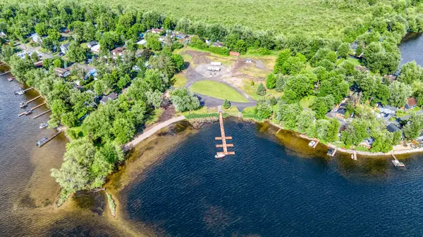 100 Cedar AVE, Beckwith, ON K7C 0C4