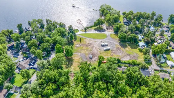 100 Cedar AVE, Beckwith, ON K7C 0C4