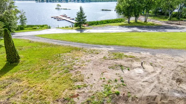 100 Cedar AVE, Beckwith, ON K7C 0C4