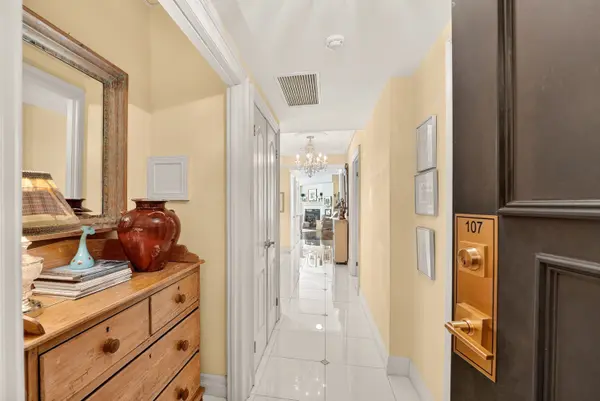 215 Ricardo ST #107, Niagara-on-the-lake, ON L0S 1J0