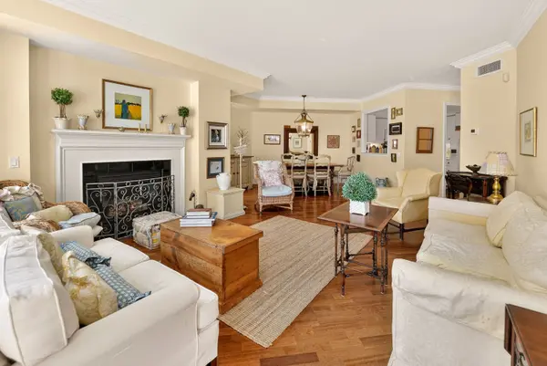 215 Ricardo ST #107, Niagara-on-the-lake, ON L0S 1J0