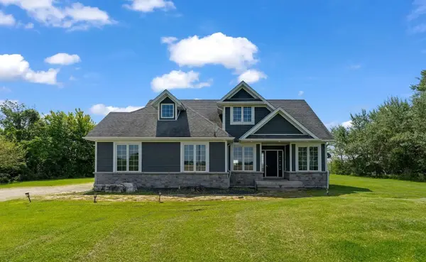 1932 Ocean BLVD, Chatham-kent, ON N0P 2P0