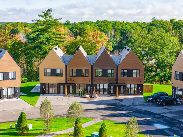 29 ROCKMOUNT CRES, Gravenhurst, ON P1P 0A6