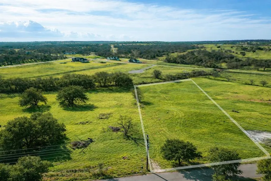 598 Central Road, Weatherford, TX 76088