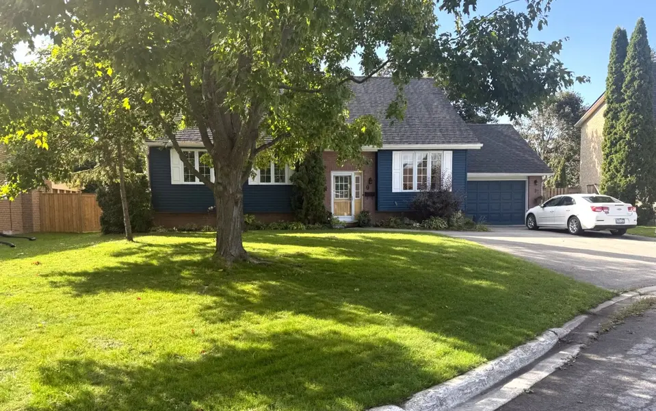 9 Don CT, Kawartha Lakes, ON K9V 5T1