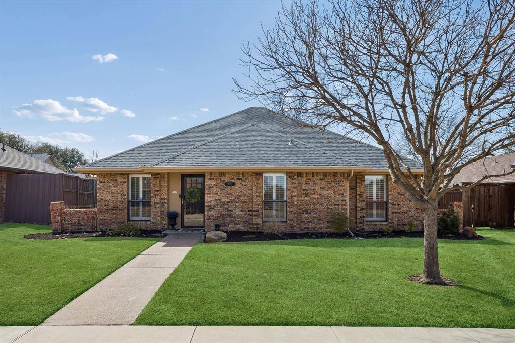 2000 Espinosa Drive, Carrollton, TX 75010