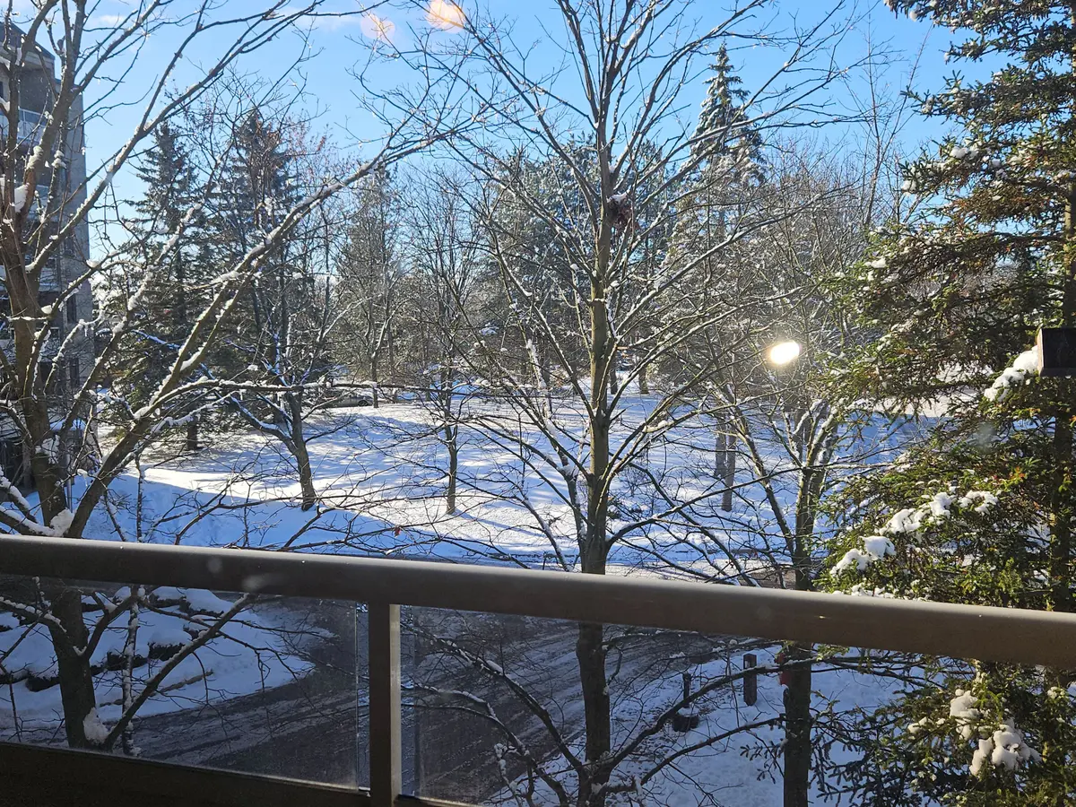 93 Westwood RD #311, Guelph, ON N1H 7J7