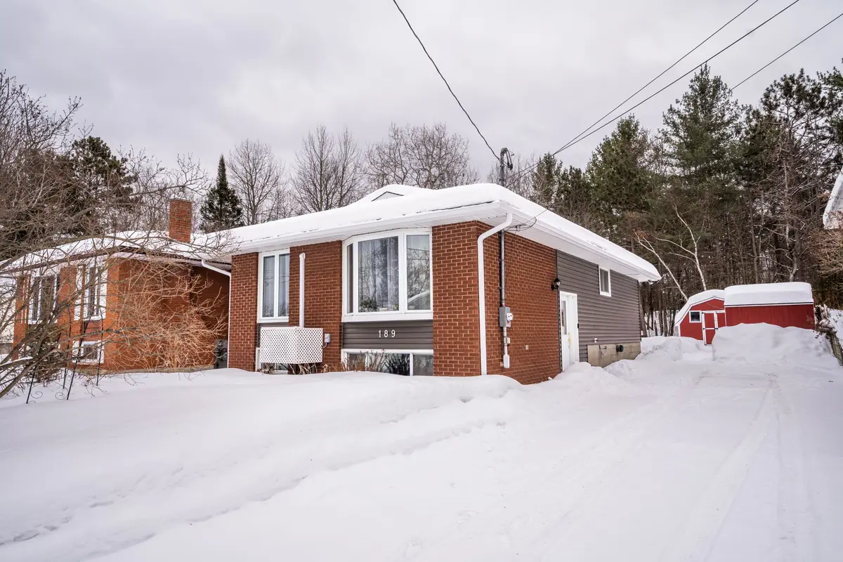 189 View ST, Callander, ON P0H 1H0