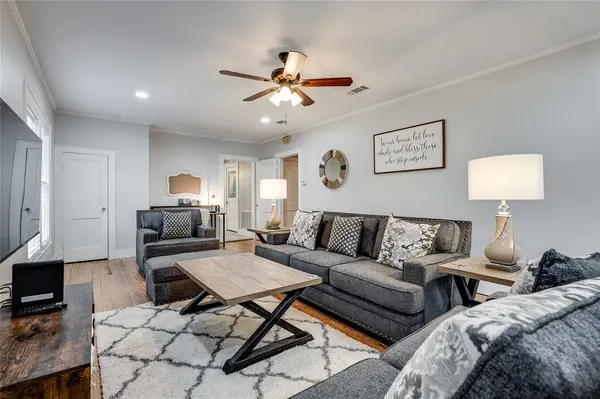 625 Jefferson Street, Pittsburg, TX 75686