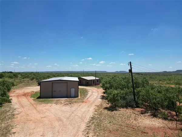 5725 TBD FM 604, Ovalo, TX 79541