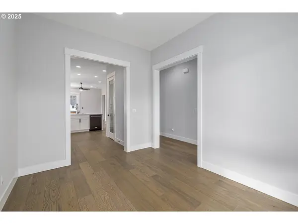 15205 SE TOWERS TER, Milwaukie, OR 97267