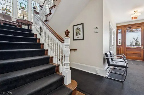 96 Park St, Montclair Twp., NJ 07042