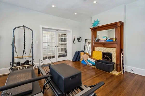 96 Park St, Montclair Twp., NJ 07042