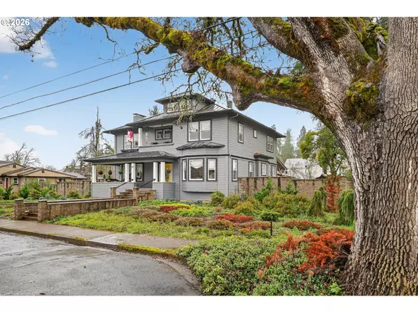 Cottage Grove, OR 97424,211 S 3RD ST