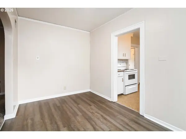 646 23rd AVE, Longview, WA 98632