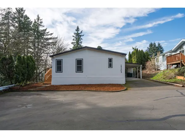 15205 SE MICHELLE DR, Clackamas, OR 97015