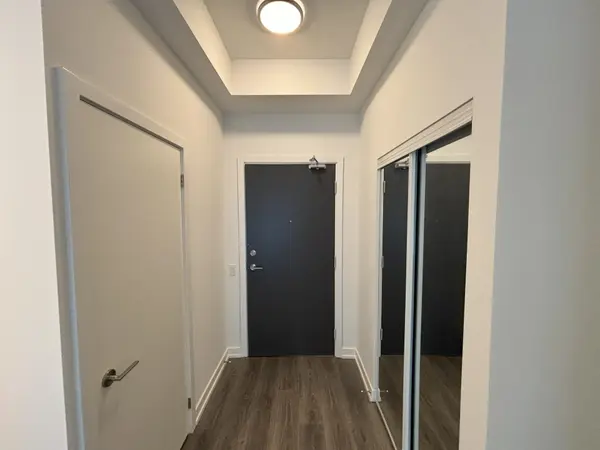 7 Golden Lion HTS #N641, Toronto C14, ON M2M 0C1