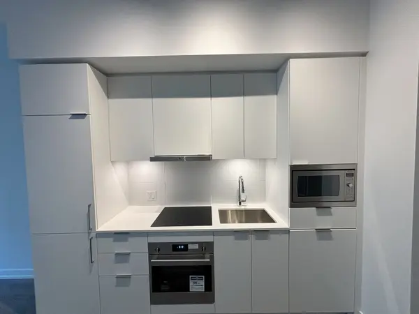 7 Golden Lion HTS #N641, Toronto C14, ON M2M 0C1