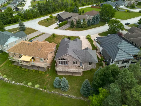 6 Glen Abbey CT, Meaford, ON N4L 1Y4