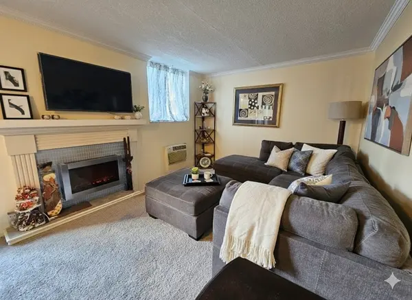 93 Westwood RD #311, Guelph, ON N1H 7J7