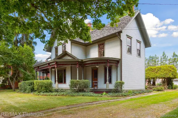 126 W Hanover ST, Marshall, MI 49068