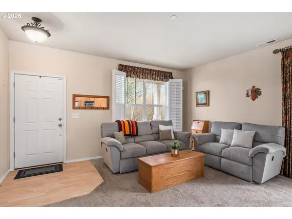 12825 SW MERGANSER LN #101, Beaverton, OR 97007