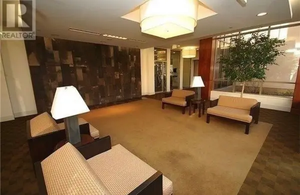 3888 Duke Of York BLVD #1229, Mississauga, ON L5B 4P5