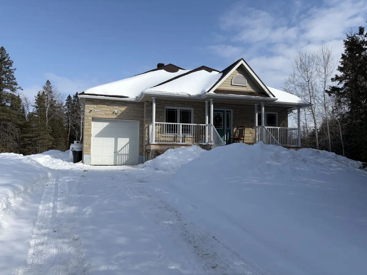 380 Brunton Side Rd, R.R. #3 RD, Beckwith, ON K0A 1B0