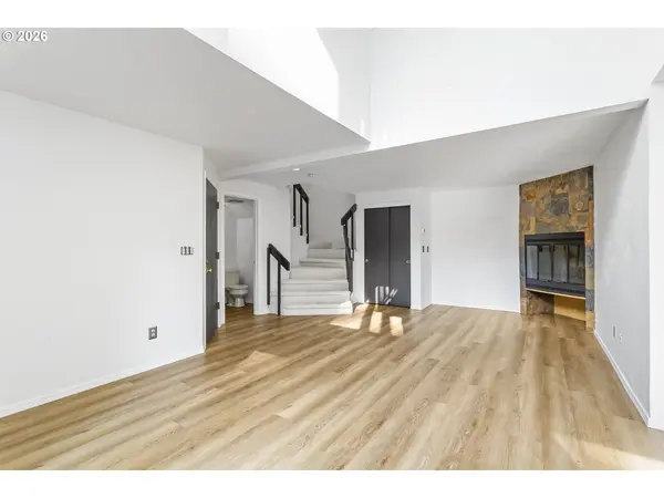 3676 SPRING LN, Lake Oswego, OR 97035