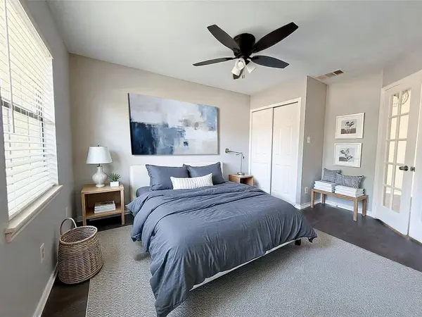 409 411 Dollins Street, Cedar Hill, TX 75104