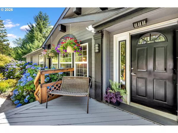 Carson, WA 98610,52 ESTABROOK RD