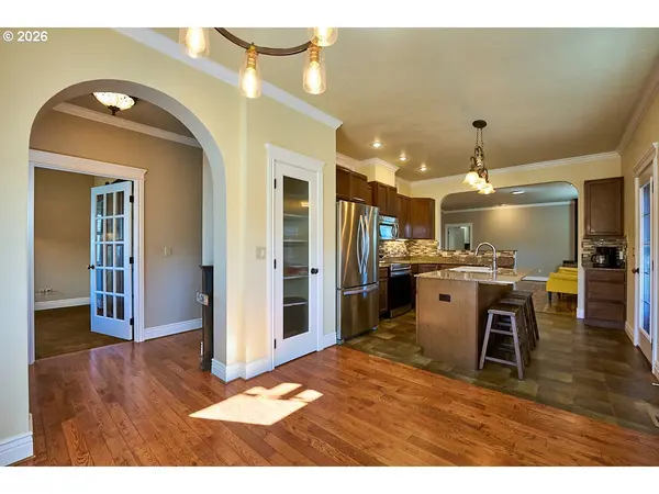 612 N MILL ST, Joseph, OR 97846