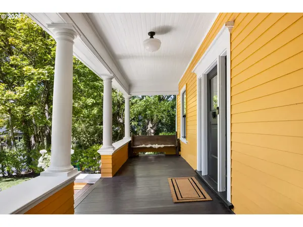 Portland, OR 97214,536 SE 17TH AVE