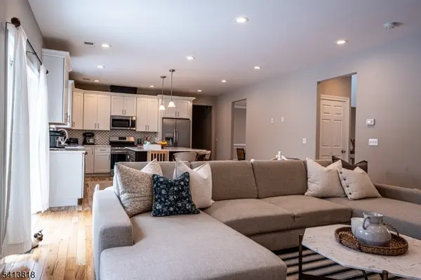 1 Reynolds Ave, Hanover Twp., NJ 07981