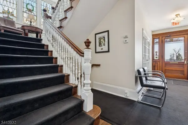 96 Park St, Montclair Twp., NJ 07042